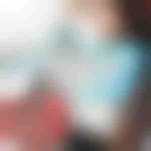 Lagani i prozračni šal sa rukavima | SUNSLEEVE